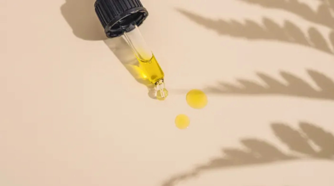 Podemos viajar com Óleo de CBD?